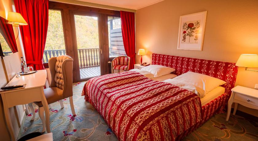 Hotel-Restaurant Burg Hornberg — Hotel in Neckarzimmern