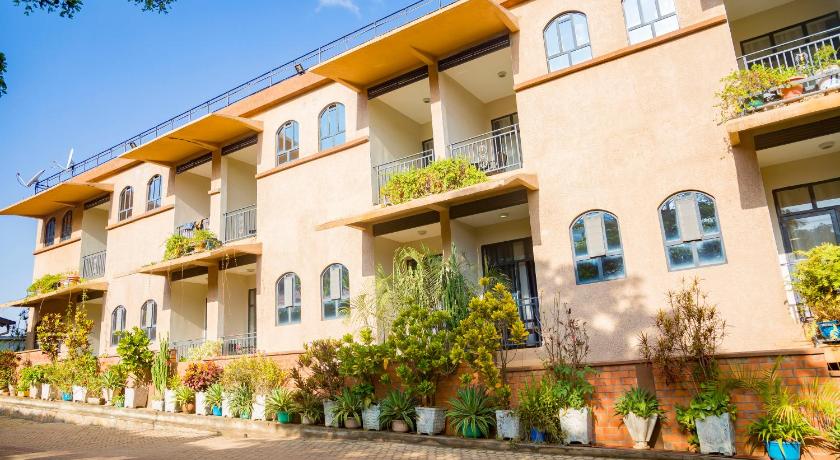 Baobab Hotel - image 5