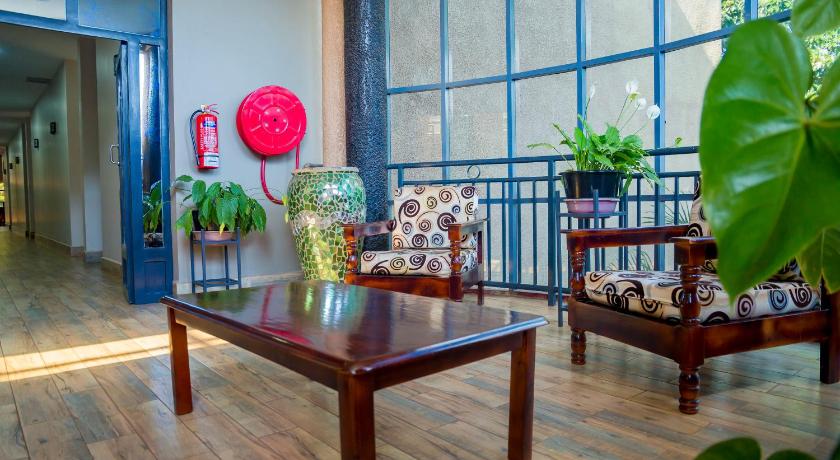 Baobab Hotel - image 8