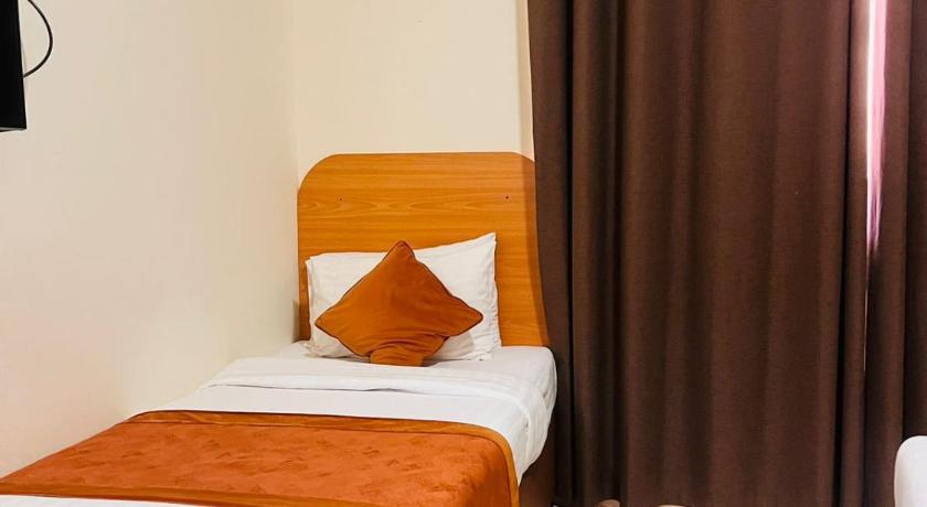 Marhaba Deira Hotel - image 13