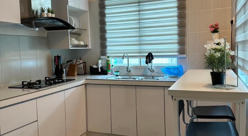 RumahKu Homestay @ Taman Jasin Perdana photo