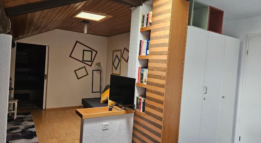 Image of Roof Family Suite with Balcony 10