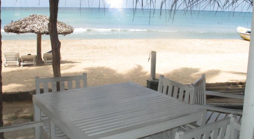 Sea Lotus Park Hotel - image 36