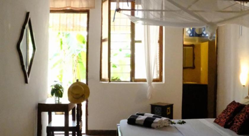 รูปของห้องพักสำหรับ 3 คน (Triple Room) 5