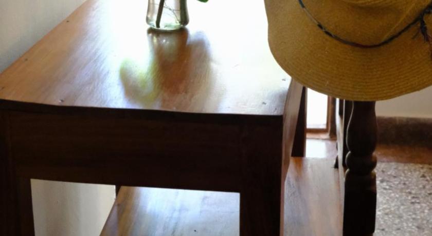 รูปของห้องพักสำหรับ 3 คน (Triple Room) 10