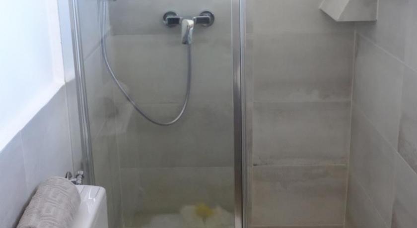 รูปของห้องพักเตียงใหญ่ (Double) 13