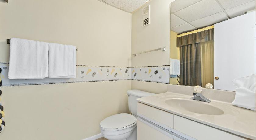 Image of Apartment with Sea View 13