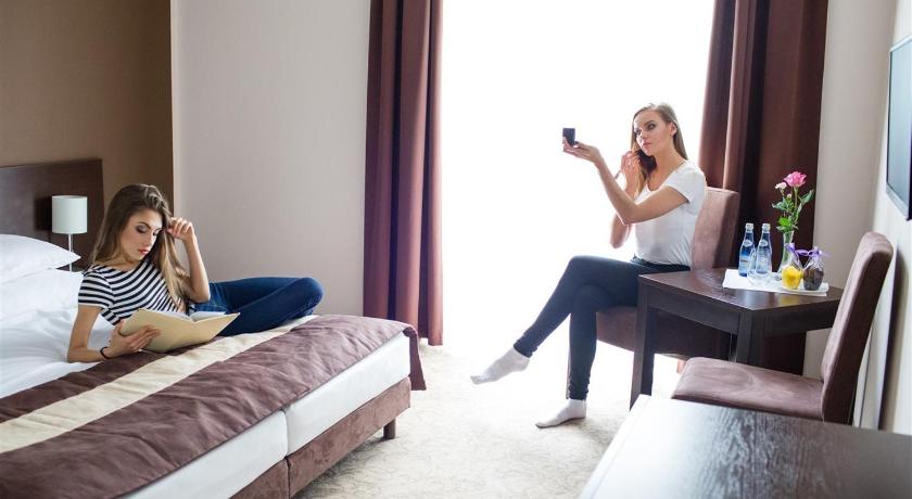 Zdrójkowa Stara Hotel & Spa Polesie 3-Star Hotel restaurant