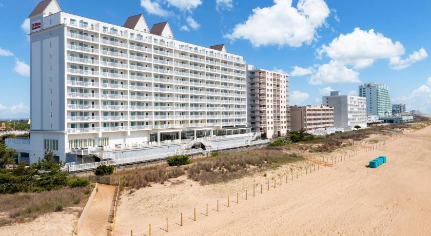 Hilton Garden Inn Ocean City Oceanfront photo