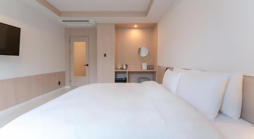 Image of Double Room 8