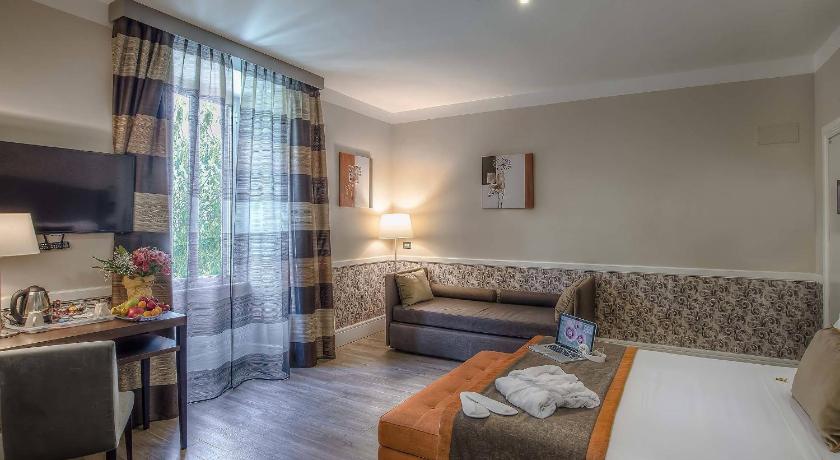 Rome Fragrance Hotel St. Peter 3-Star Hotel room