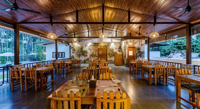 Shanthi Kunnj Riverside Exotica - image 4