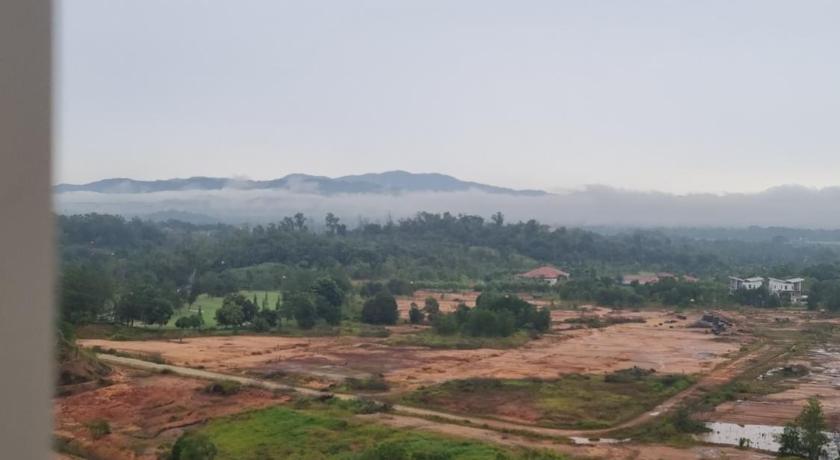 Mahkota Valley by Khatty Ali - image 27