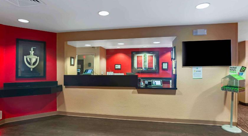 Extended Stay America Suites - San Diego - Hotel Circle photo