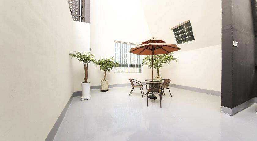 プサン almond hotel Gupo station 2つ星 ホテル ロビー