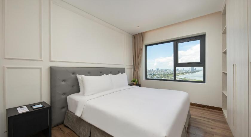 Image of Two Bedroom Suite 15