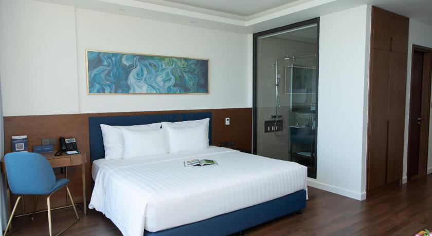 Image of Deluxe Double Ocean View 5