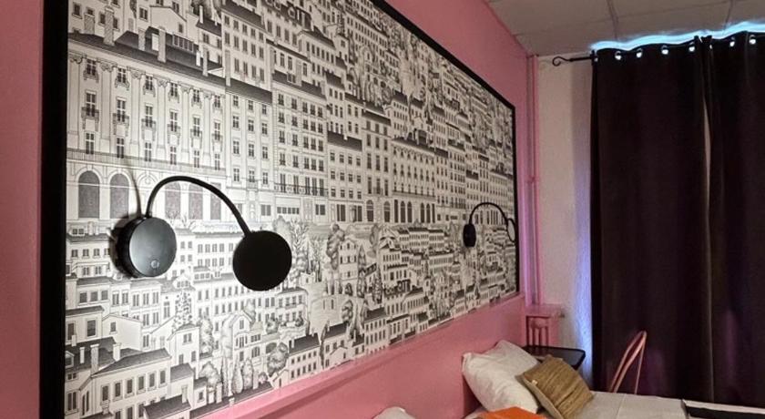 Image of Superior Twin Room 10