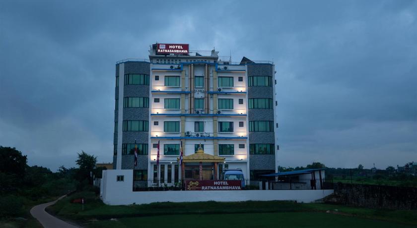 Hotel Ratnasambhava — Lumbini (3)