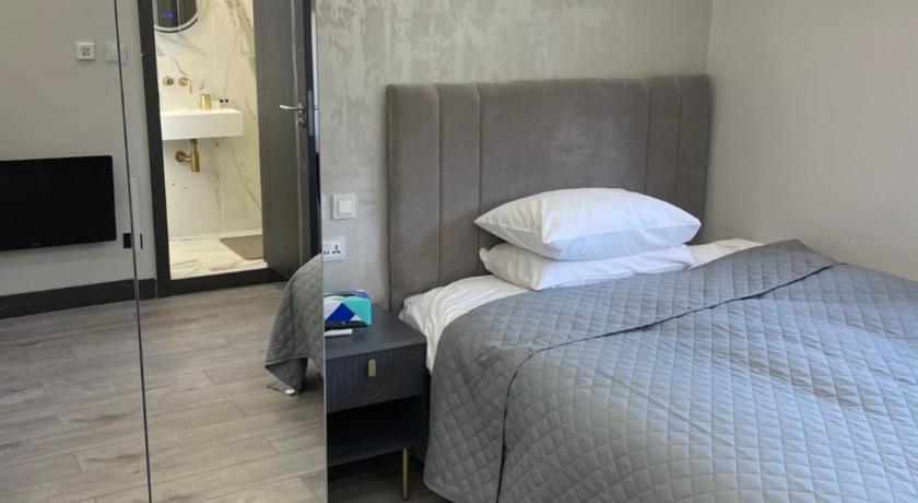 Image of Superior Quadruple Room 0