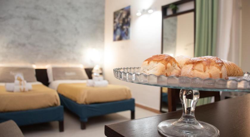 Image of Suite 1