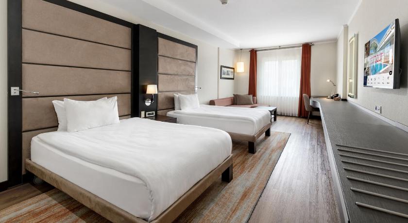 Image of Superior Twin Room 1