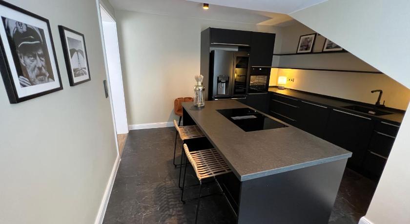 Image of Suite with Balcony 1