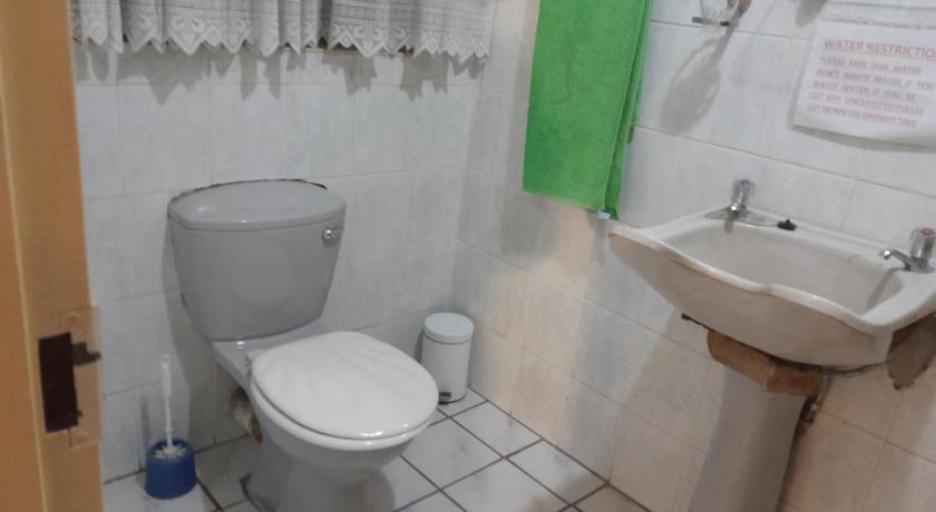 Pilot Inn Accommodation photo