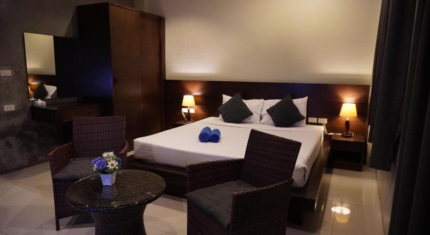 Image of Deluxe - Room Only (Free Wifi) 10