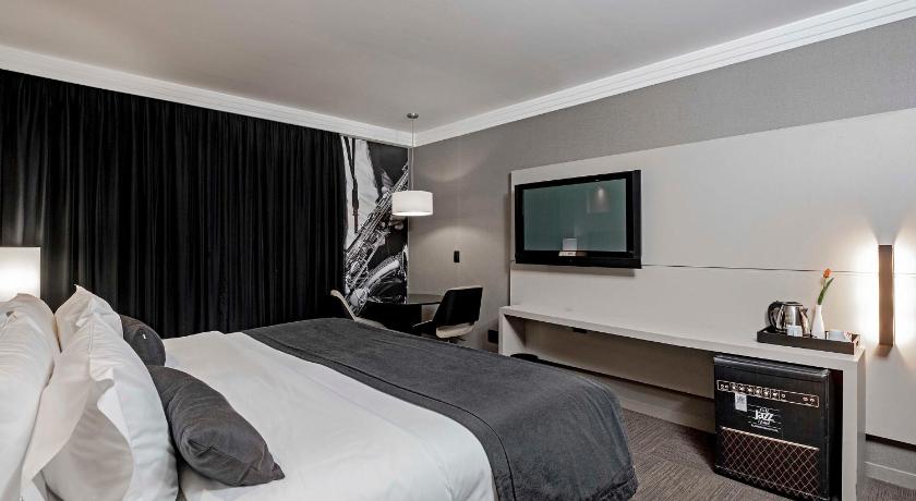 "Superior" klases divvietīgs numurs (1&nbsp;gulta) (Superior Double Room) attēls 1