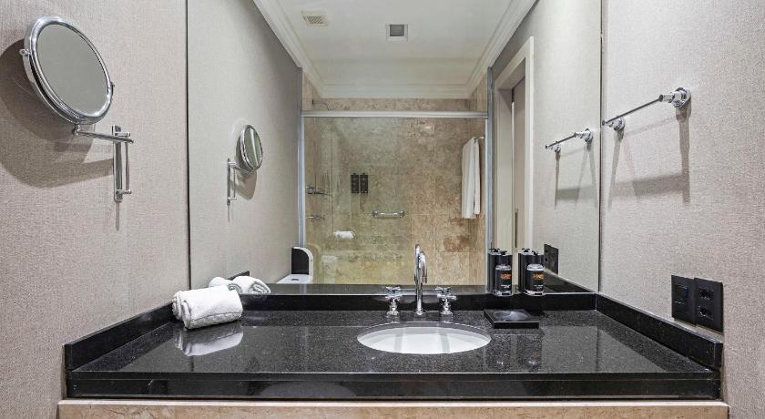 "Superior" klases divvietīgs numurs (1&nbsp;gulta) (Superior Double Room) attēls 2