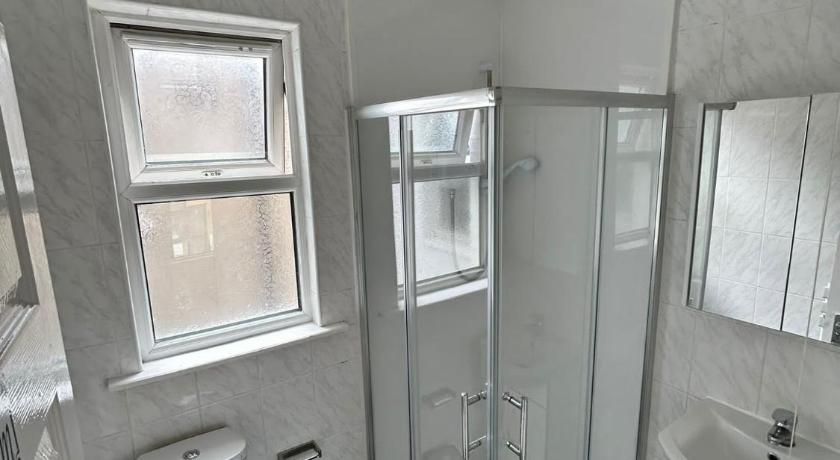 WIllesden Rooms Guest House photo