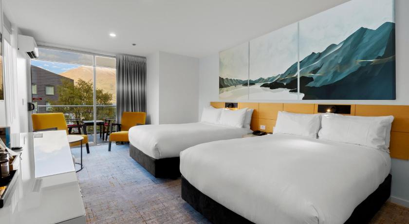 Image of Two-Bedroom Apartment – Mountain View 4