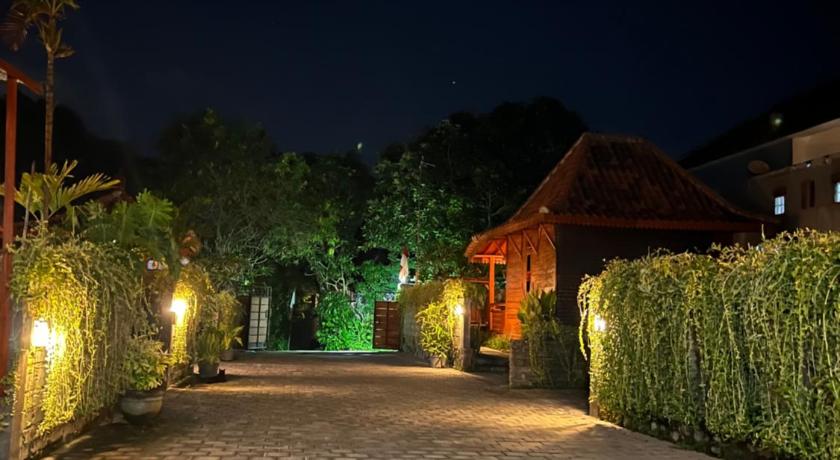 ADIKARA TROPICAL GARDEN photo
