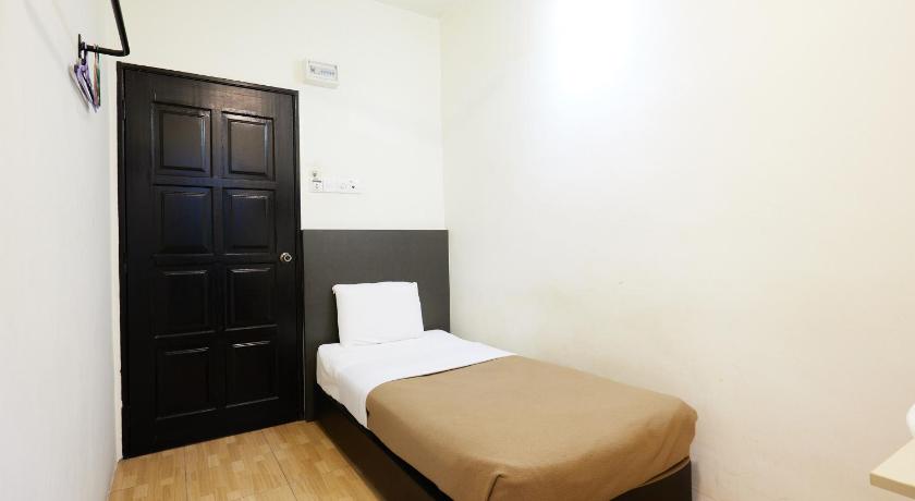 Image of Deluxe Single Room 1