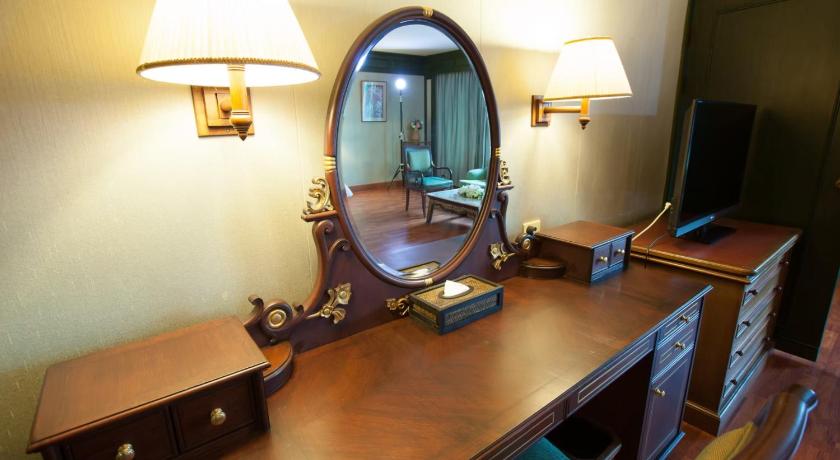 รูปของห้องเอ็กเซ็กคูทีฟสวีท (Executive Suite) 13