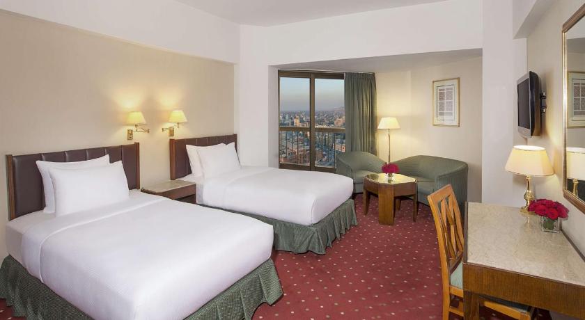 Image of Twin Executive Room With City View 5