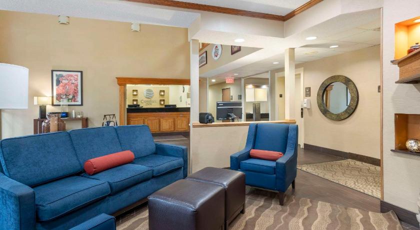 Comfort Inn North/Polaris photo