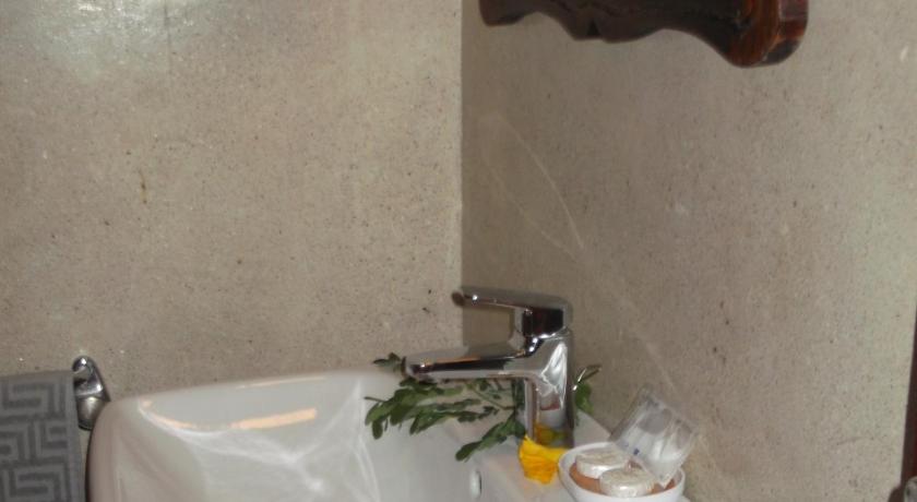 รูปของห้องดีลักซ์สำหรับสามท่านพร้อมวิวทะเล (Deluxe Triple Room with Sea View) 11