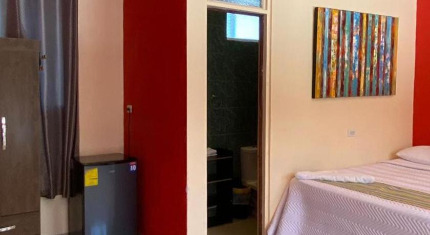 Image of Standard Quadruple Room 8