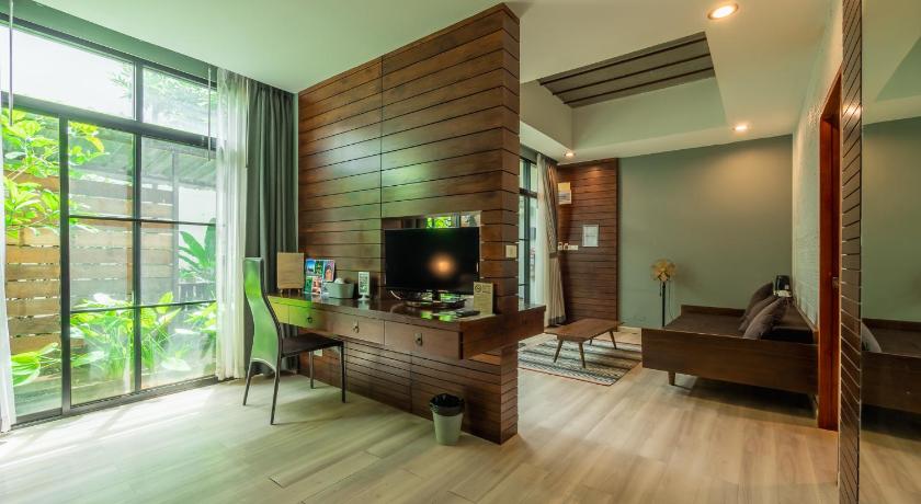 Image of Connecting Rooms 8