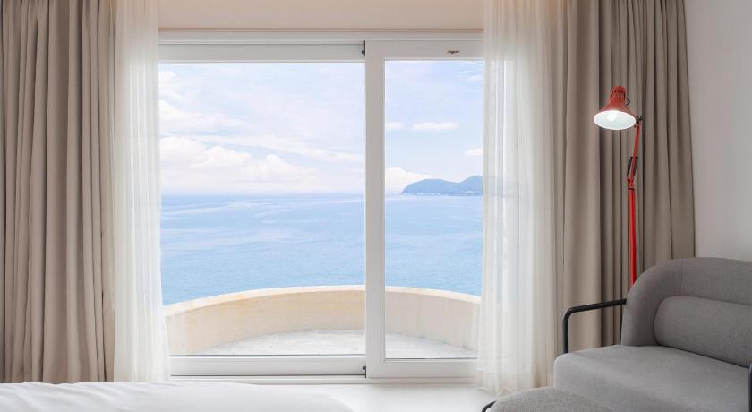 巨济 H Avenue Geoje 2星级 酒店 外观