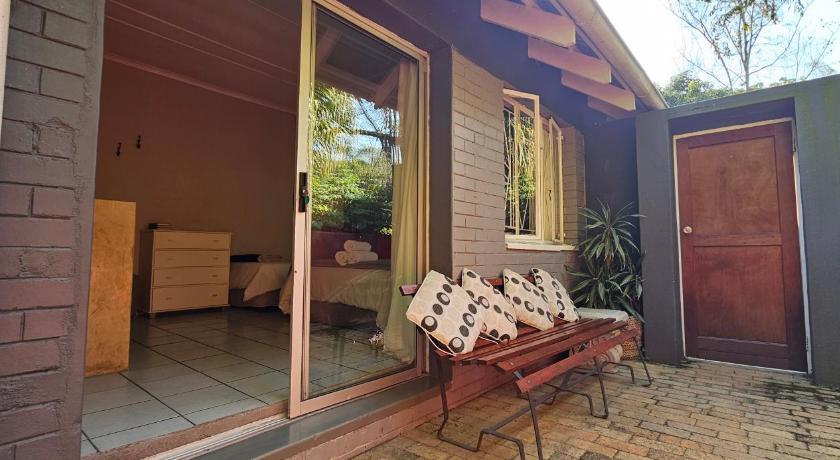 Old Vic Travellers Inn Nelspruit photo