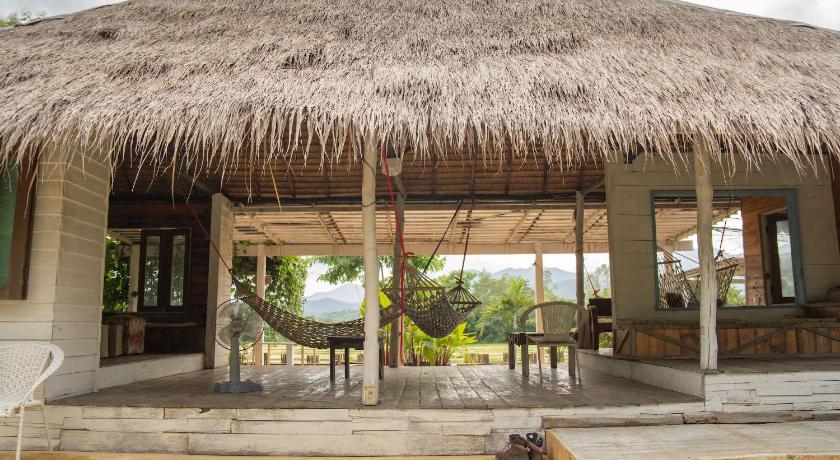 Butterfly Hostel, Pai photo
