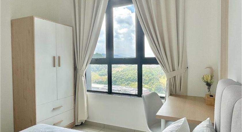 Parkland Batu 11 near MRT 5-6PAX Free Parking - image 13