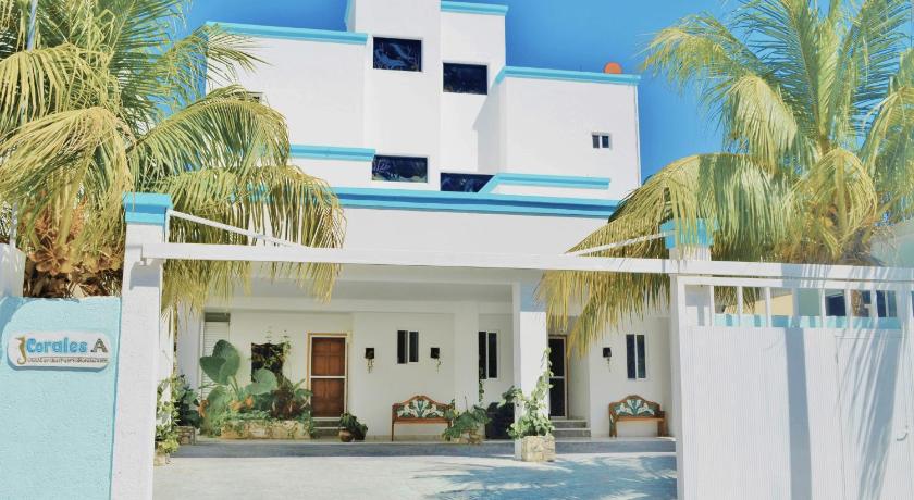 Corales Suites