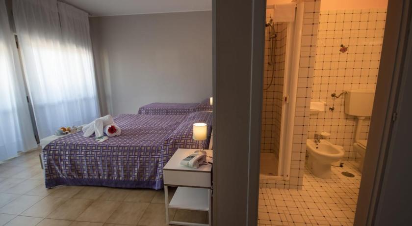 Hotel Palatinum photo