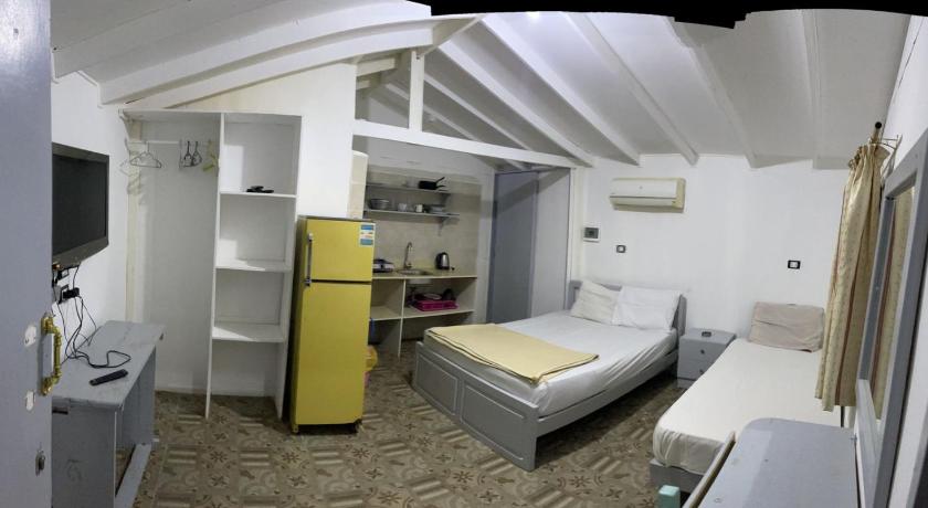 Bedouina House - image 18