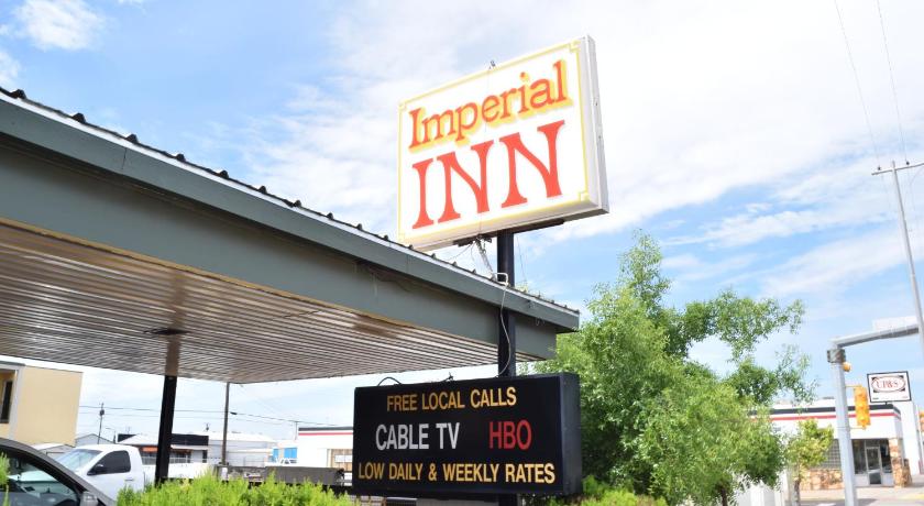 Imperial Motel photo