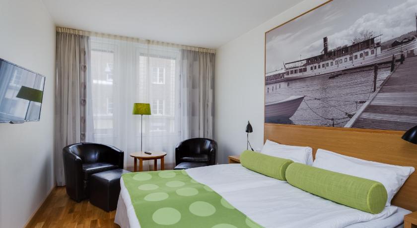 Image of Twin Beds, Nonsmoking, Superior Balcony 0